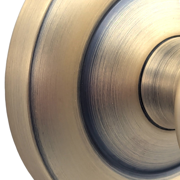  Magnifique™ Classic Door Set with Crystal Fluted Knobs (Several Finishes Available)