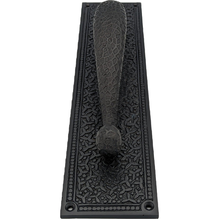 COPPER MOUNTAIN HARDWARE 12 Inch Solid Brass Rice Pattern Door Pull and Plate in Polished Brass